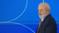 Texto prevê R$ 54 bilhões para o novo Programa de Aceleração do Crescimento e R$ 49 bilhões para emendas parlamentares […]