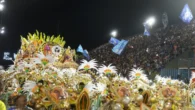 Desfile marcou a despedida de Neguinho da Beija-Flor como intérprete
